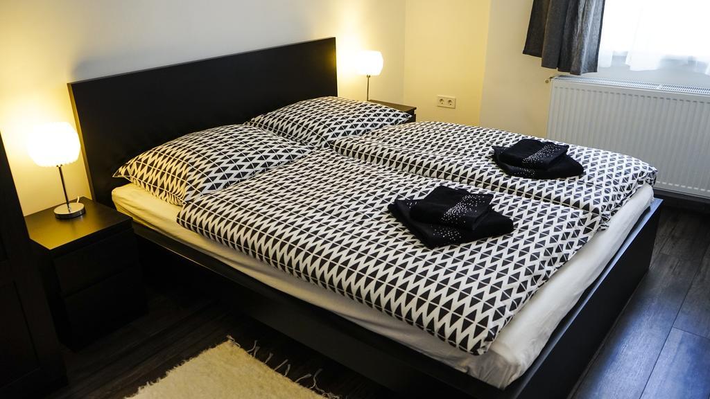 Downtown Deluxe Apartment
